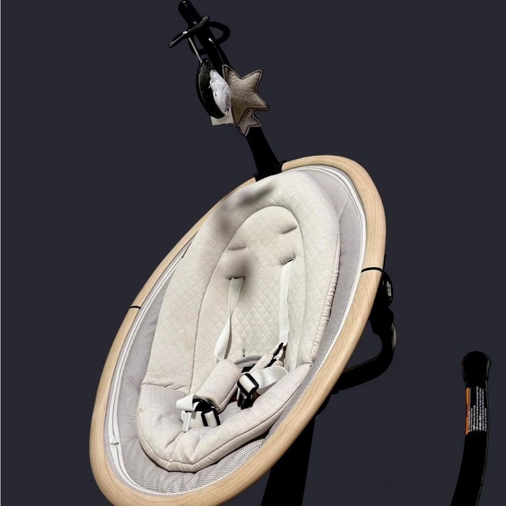 Chic Cream Baby Swing with Wooden Frame